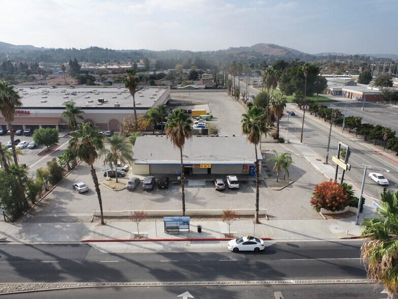 More Photos Of 1905 S Garey Ave, Pomona Supermarket For Sale