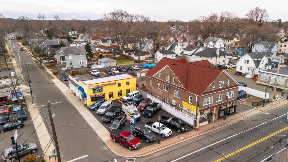 More Photos Of 155 Bridgeport Ave, Milford Auto Dealership For Sale