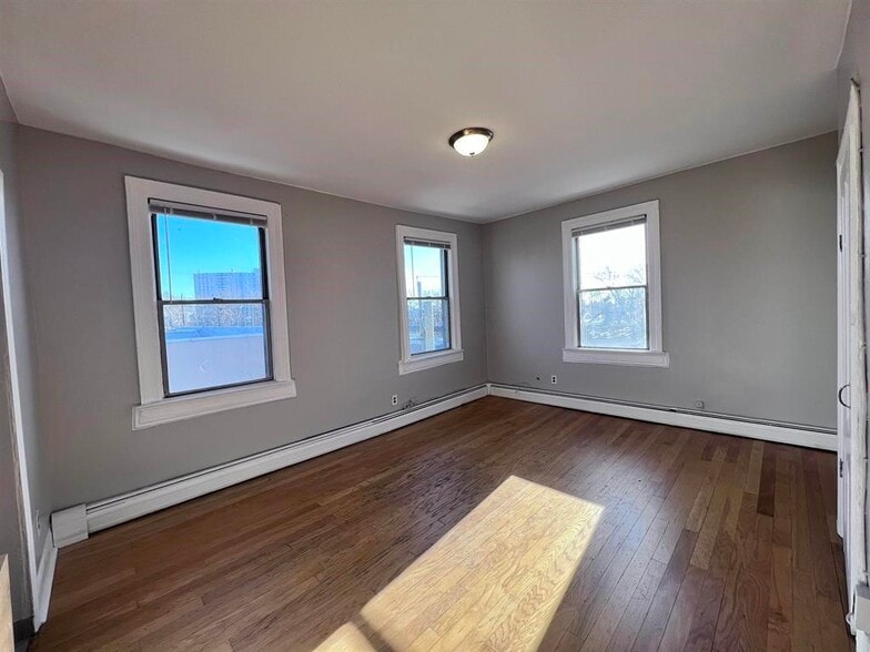 More Photos Of 200 Bergenline Ave, Union City Multifamily For Sale