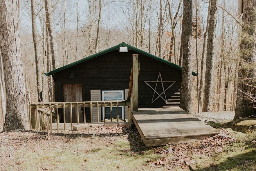 More Photos Of 896 Wilderness Rd, Mammoth Cave All Leisure For Sale