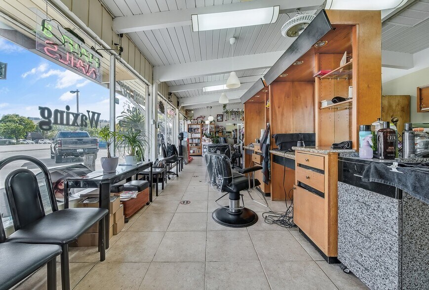 More Photos Of 15028 Hesperian Blvd, San Leandro Freestanding For Sale