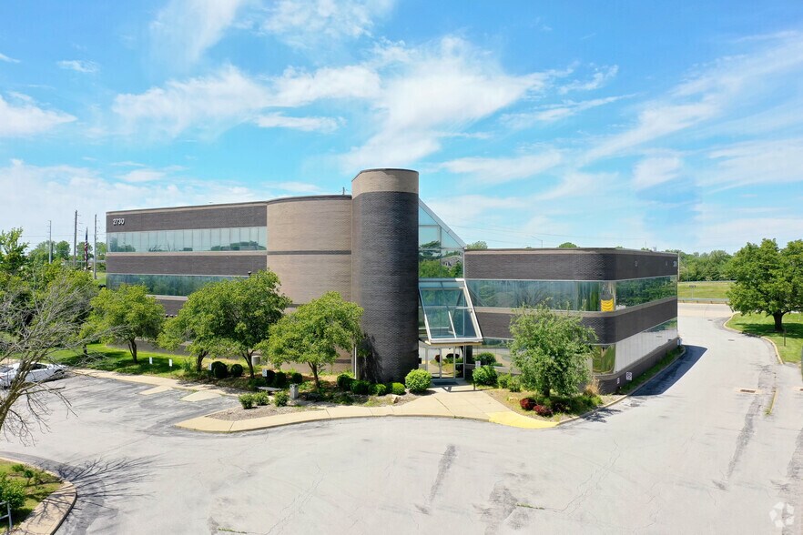 More Photos Of 2730 S Saint Peters Pky, Saint Peters Medical For Sale