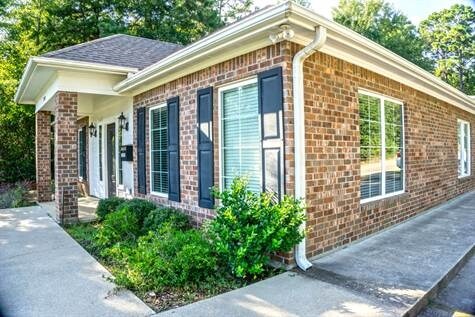 More Photos Of 2702 Calloway Rd, Tyler Office For Lease