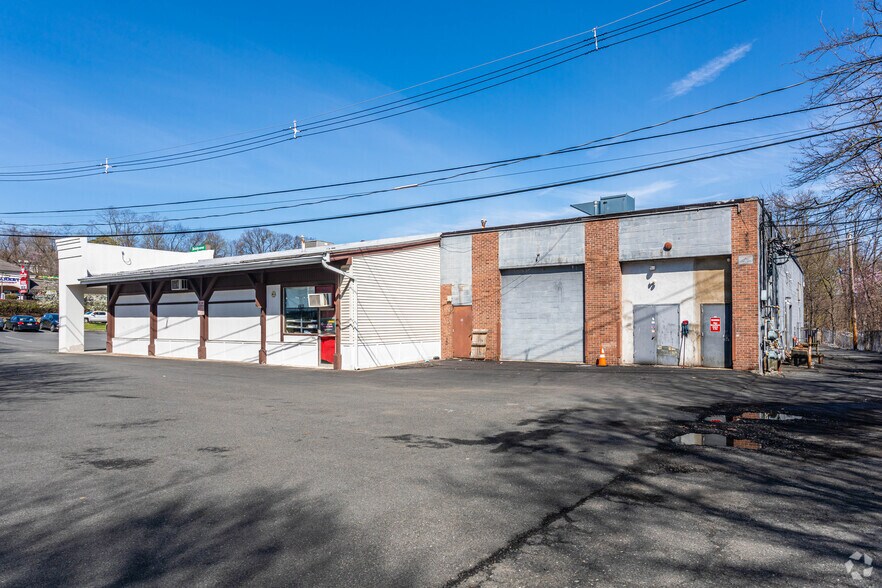 More Photos Of 236-246 Route 9W, West Haverstraw Storefront Retail Office For Sale