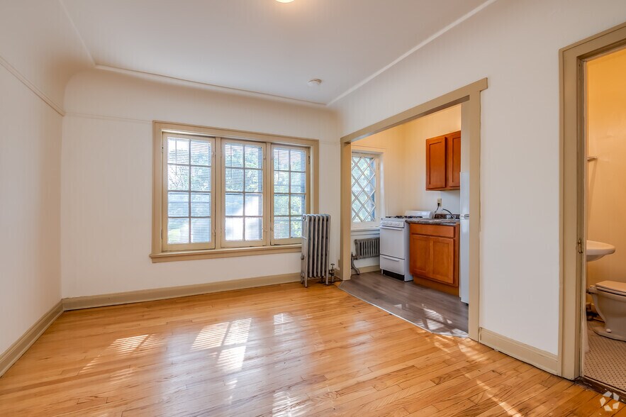 More Photos Of 1835 N 2nd St, Milwaukee Apartments For Sale