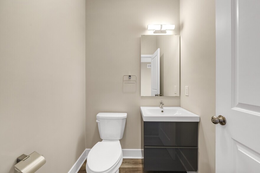 More Photos Of 1250 N 25th St, Philadelphia Apartments For Sale