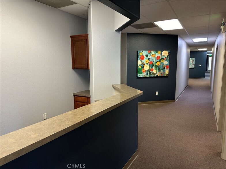 More Photos Of 2580 Sierra Sunrise Ter, Chico Office For Lease
