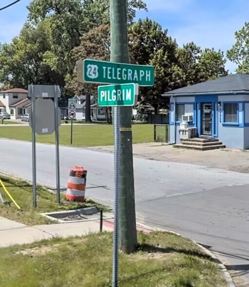 More Photos Of 24056 Pilgrim, Redford Medical For Sale