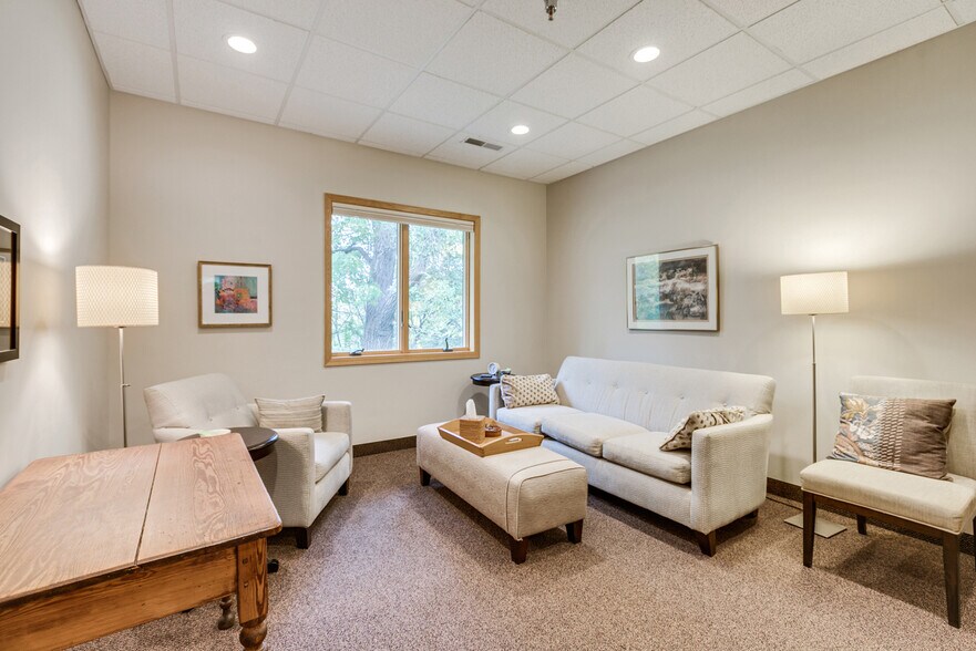 More Photos Of 2127 County Road D E, Maplewood Office For Sale