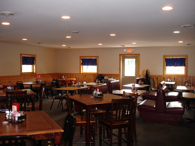 More Photos Of 23991 3rd St, Trempealeau Restaurant For Sale
