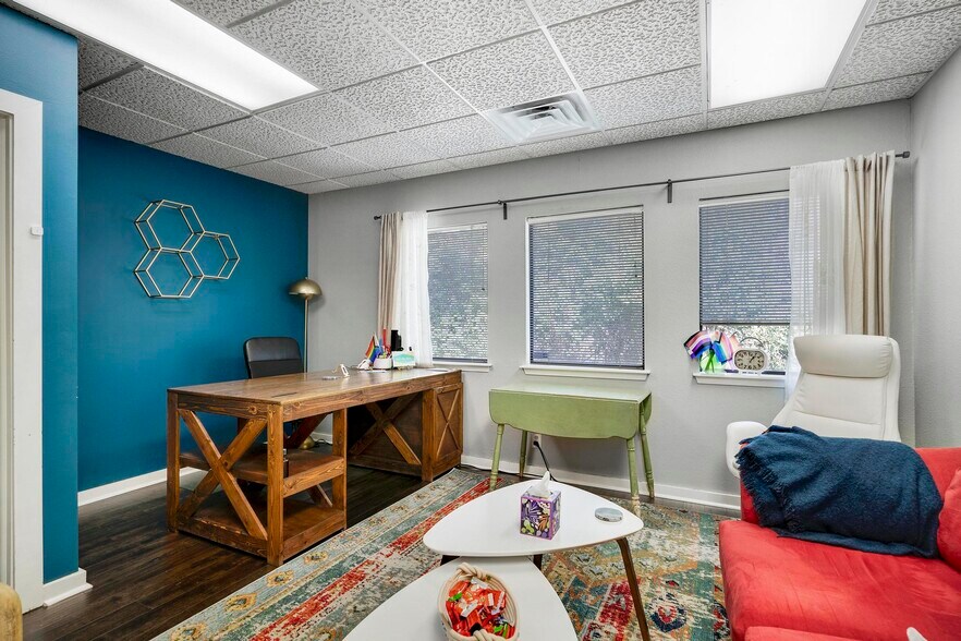 More Photos Of 11107 Wurzbach Rd, San Antonio Medical For Lease