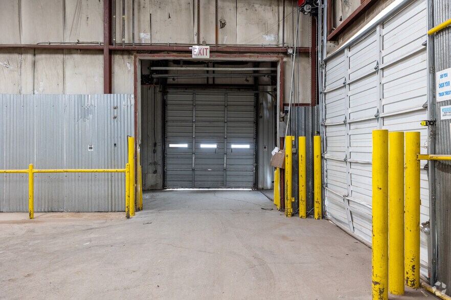 More Photos Of 450 25th St, Greeley Manufacturing For Sale