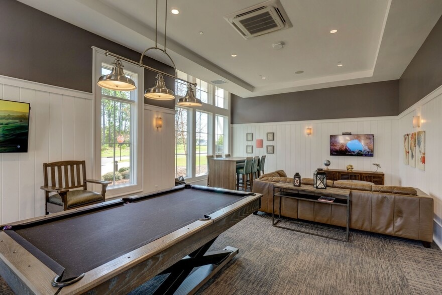 More Photos Of 162 Dugger Ln, Wilmington Apartments For Sale