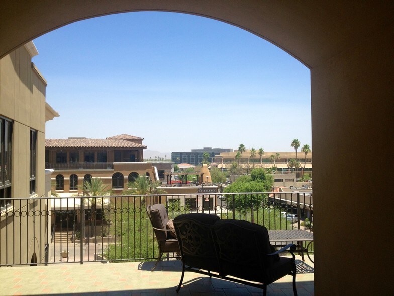 More Photos Of 7114 E Stetson Dr, Scottsdale Loft Creative Space For Lease