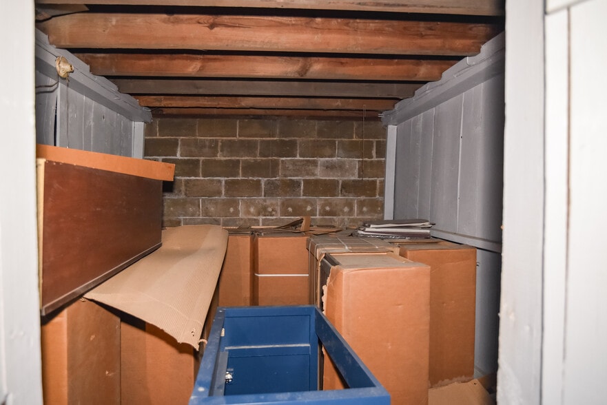 More Photos Of 104 Maple Ave, Chestertown Apartments For Sale