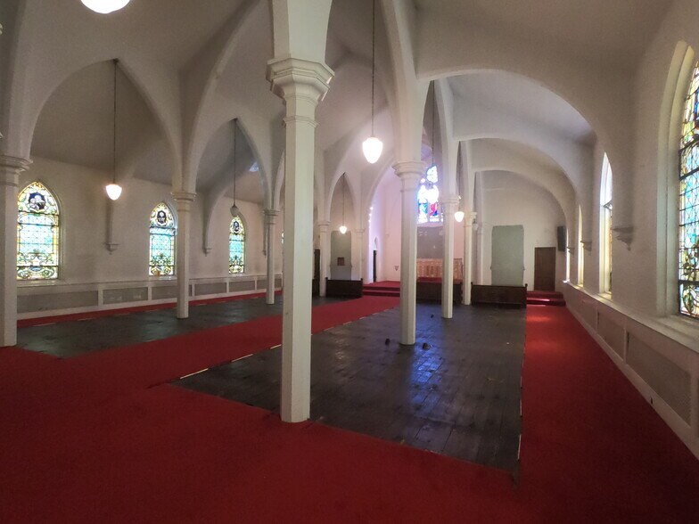 More Photos Of 1 State St, Bondsville Religious Facility For Lease