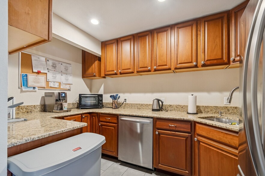 More Photos Of 5308 Central Ave, Saint Petersburg Office Residential For Sale