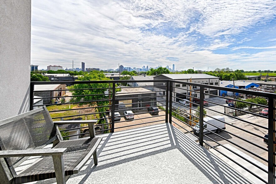 More Photos Of 4739 Gretna St, Dallas Apartments For Sale