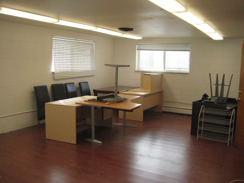 More Photos Of 6767 E 39th Ave, Denver Office For Lease