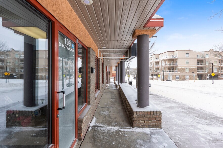 More Photos Of St Thomas St, St. Albert Apartments For Sale