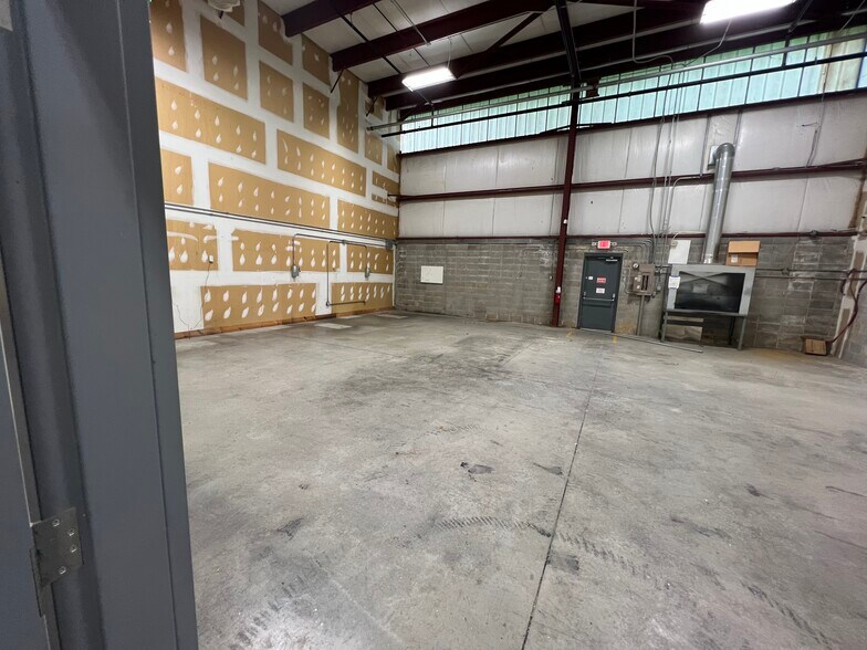 More Photos Of 19 Shea Way, Newark Light Manufacturing For Lease