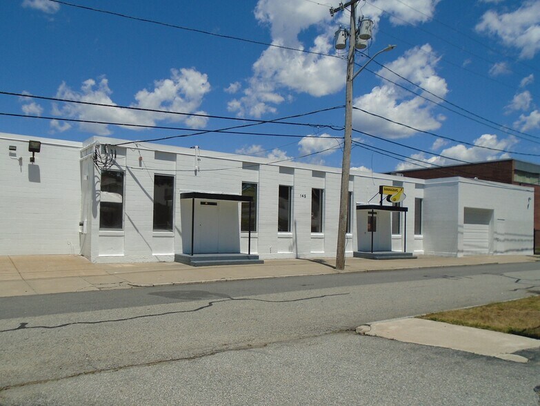 More Photos Of 145 Carolina Ave, Providence Manufacturing For Sale