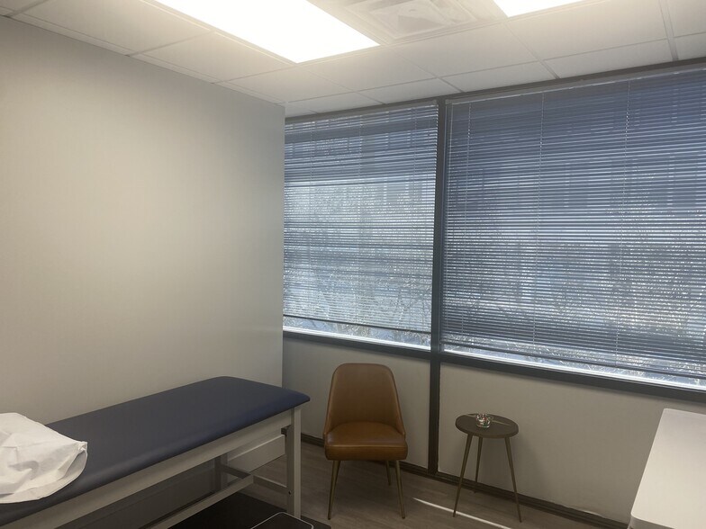 More Photos Of 200 E Ponce De Leon Ave, Decatur Medical For Lease