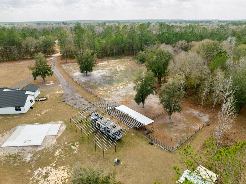 More Photos Of 6012 Long Branch Rd, Jacksonville Horse Stables For Sale