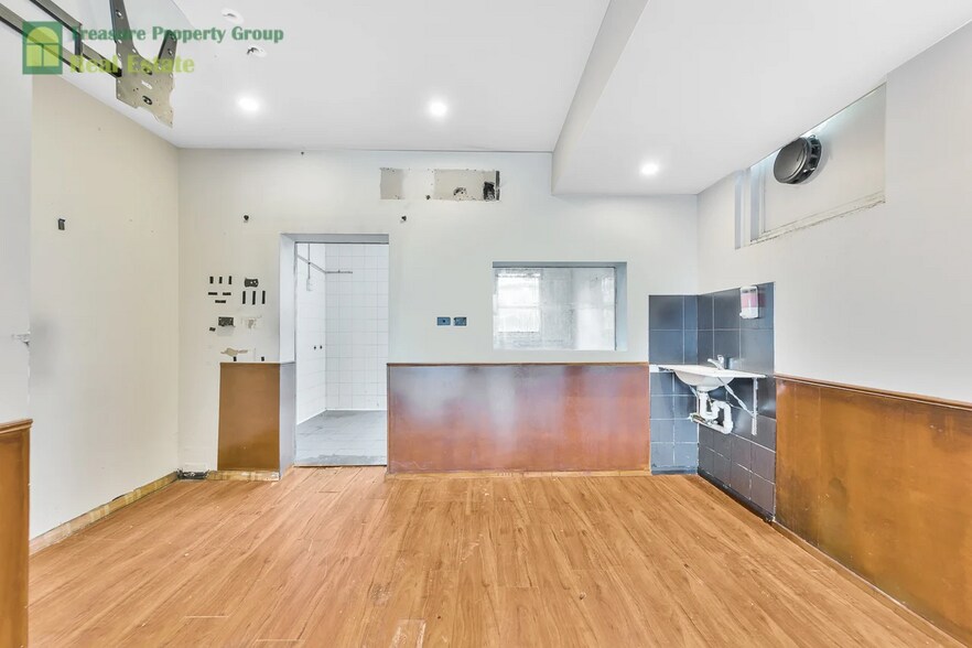 More Photos Of 272-276 Cleveland Ave, Surry Hills Apartments For Lease