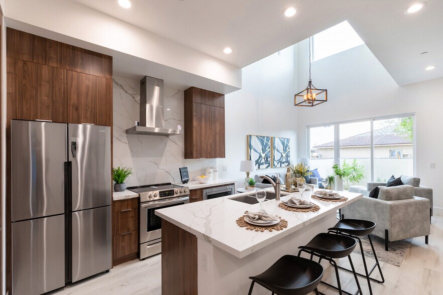 More Photos Of 4020 N 12th St, Phoenix Apartments For Sale