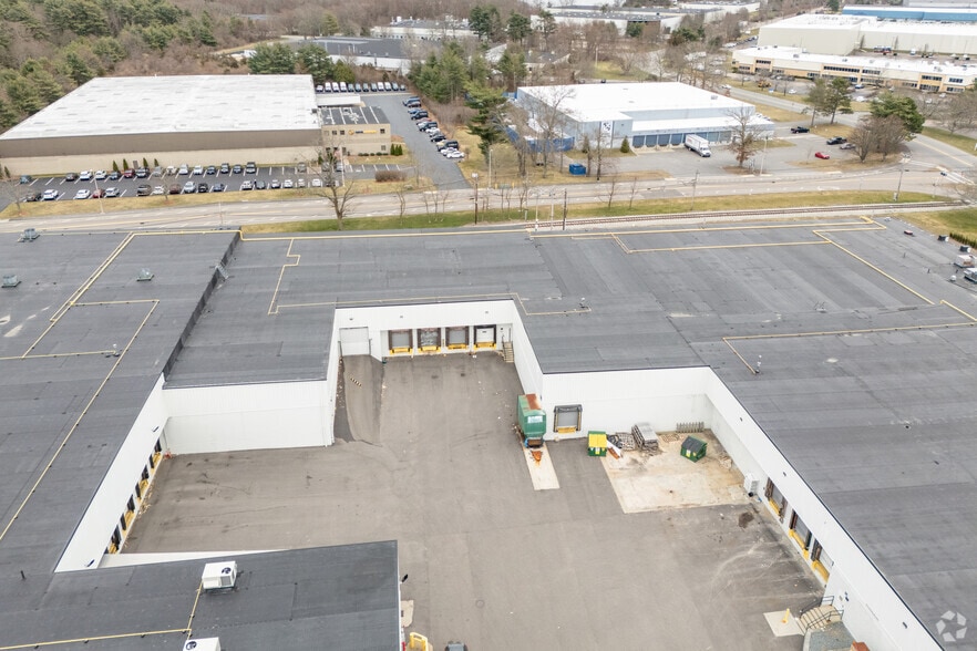 More Photos Of 50 John Hancock Rd, Taunton Manufacturing For Lease