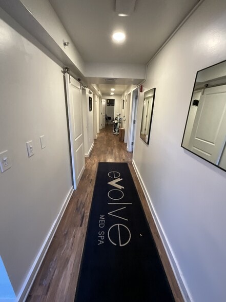 More Photos Of 263 Grand St, Jersey City Apartments For Lease