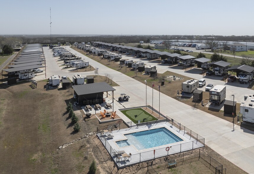 More Photos Of 2299 FM 982, Princeton Trailer Camper Park For Sale