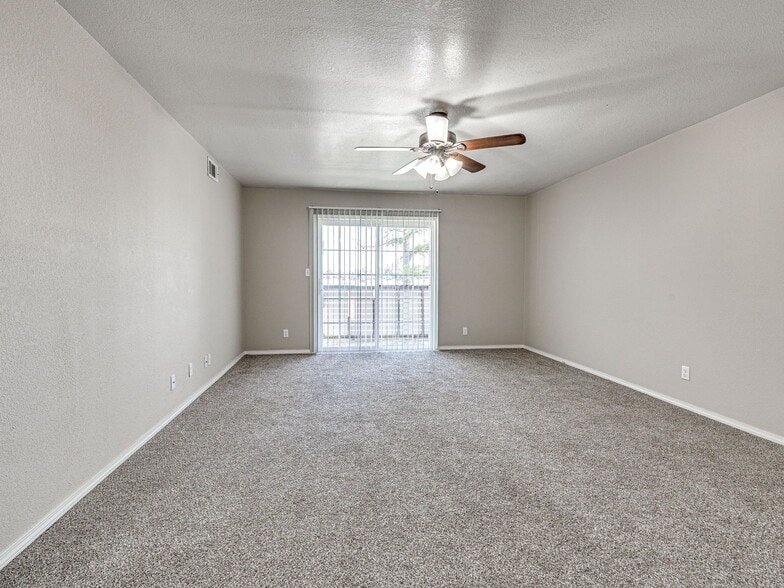 More Photos Of 2302 S 137th East Ave, Tulsa Apartments For Sale