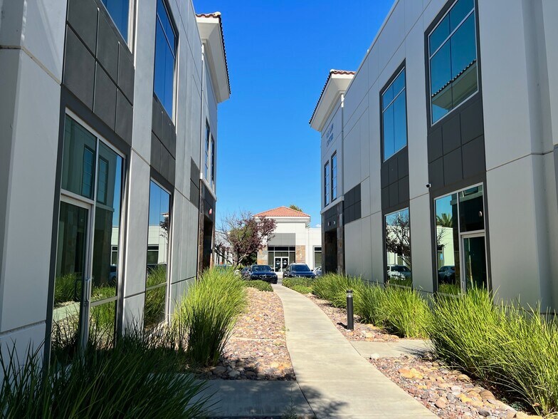 More Photos Of 4234 Green River Rd, Corona Medical For Lease