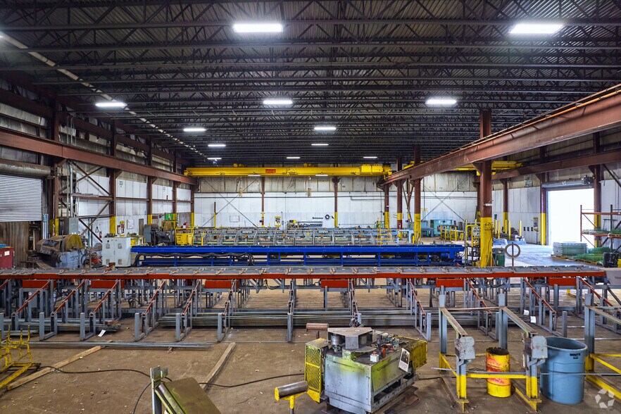 More Photos Of 4522 Wetzel Rd, Liverpool Manufacturing For Lease