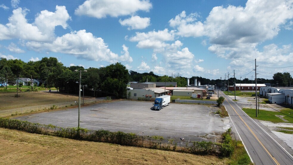 More Photos Of 1625 Ocoee SW st, Cleveland Land For Lease