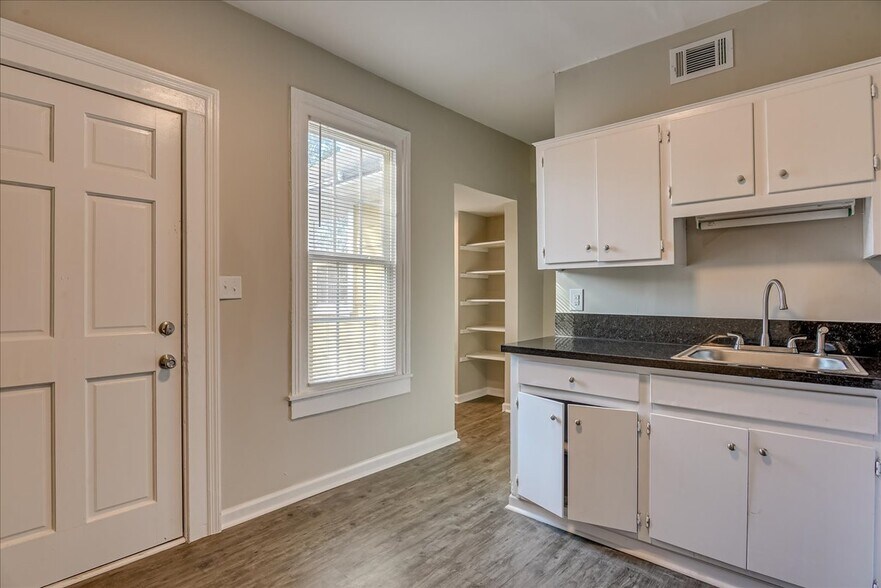 More Photos Of 602-604 3rd St, Augusta Apartments For Sale