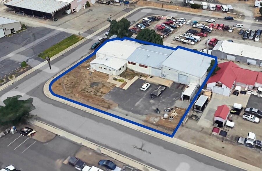 More Photos Of 3003 E Courtland Ave, Spokane Warehouse For Sale