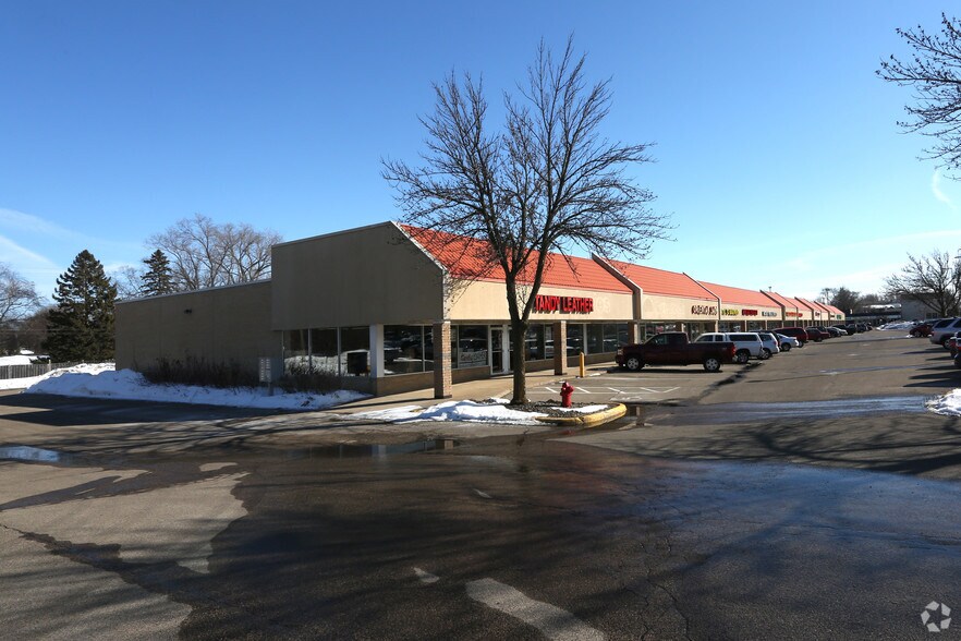 More Photos Of 8901-8925 Penn Ave S, Minneapolis General Retail For Lease