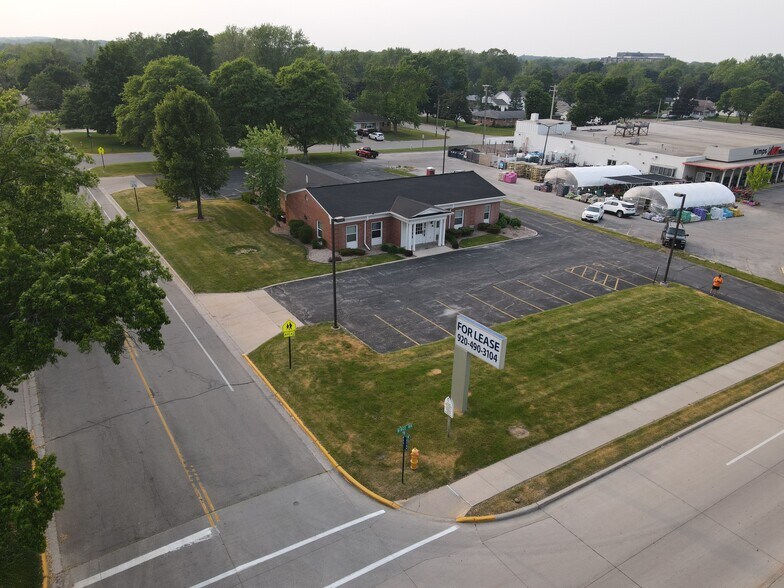 More Photos Of 2120 S Ridge Rd, Green Bay Office For Lease