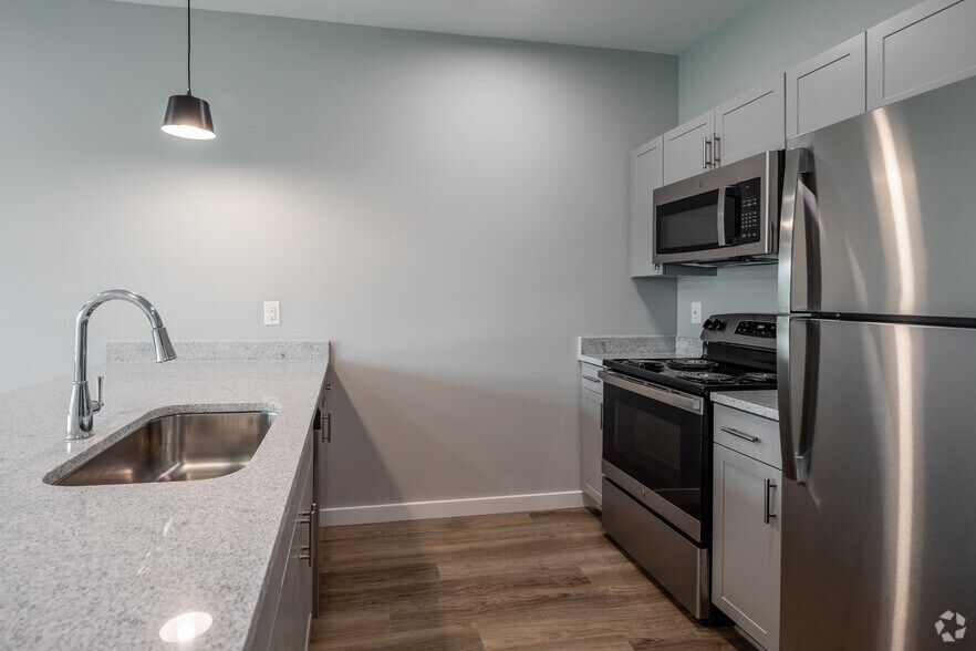 More Photos Of 4040 Travis Dr, Nashville Apartments For Sale