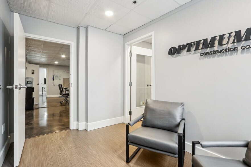 More Photos Of 100 Conifer Hill Dr, Danvers Office For Lease