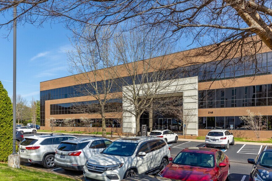 More Photos Of 216 Centerview Dr, Brentwood Office For Lease