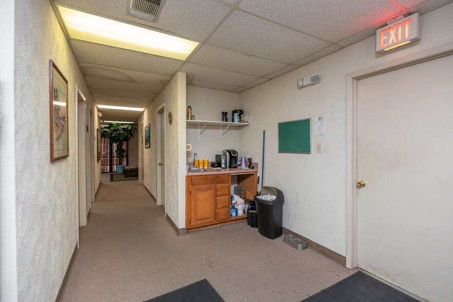 More Photos Of 820 Turner Way, Mansfield Manufacturing For Lease