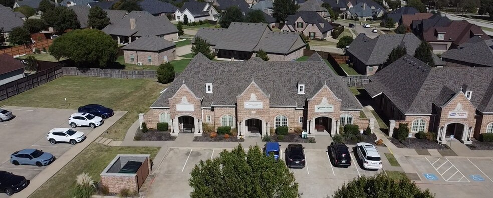 More Photos Of 2913 Overland Trl, Sherman Medical For Lease