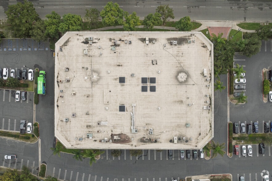 More Photos Of 17315 Studebaker Rd, Cerritos Unknown For Lease