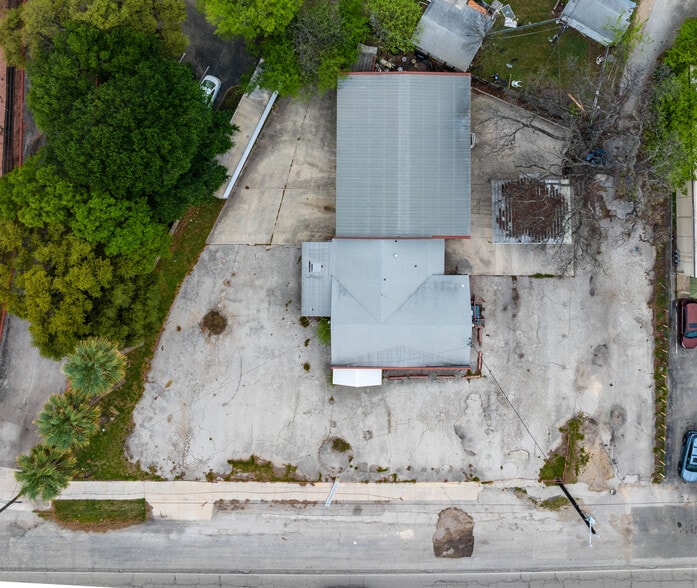 More Photos Of 1331 Austin Hwy, San Antonio Auto Repair For Sale