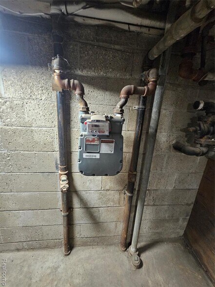 More Photos Of 14801 Joy Rd, Detroit Apartments For Sale