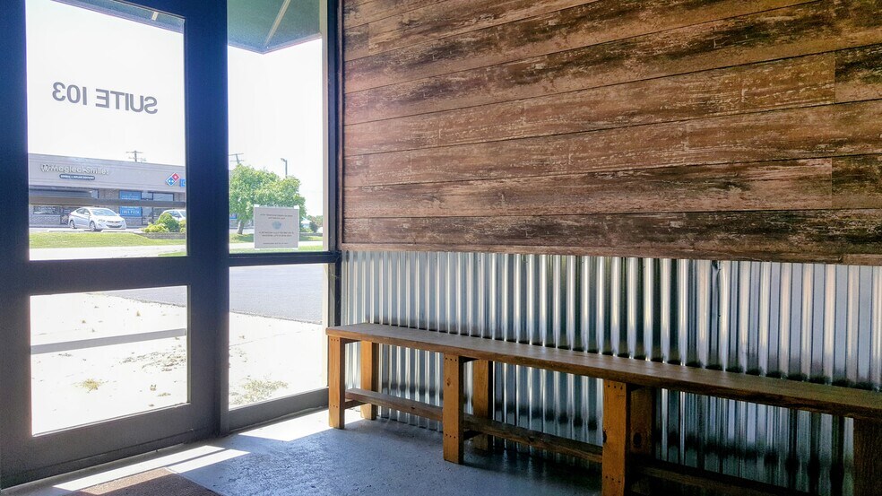 More Photos Of 15507 S Route 59, Plainfield Storefront Retail Office For Lease